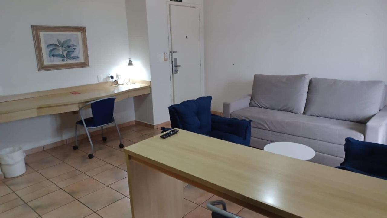 Flat Completo No Centro De Araxa - 901 Daire Dış mekan fotoğraf